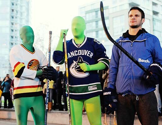 Kevin Bieksa and Ryan Kesler of the Vancouver Canucks hosted a street hockey event Dec. 5 that brought around 200 fans under the Cambie Street bridge.