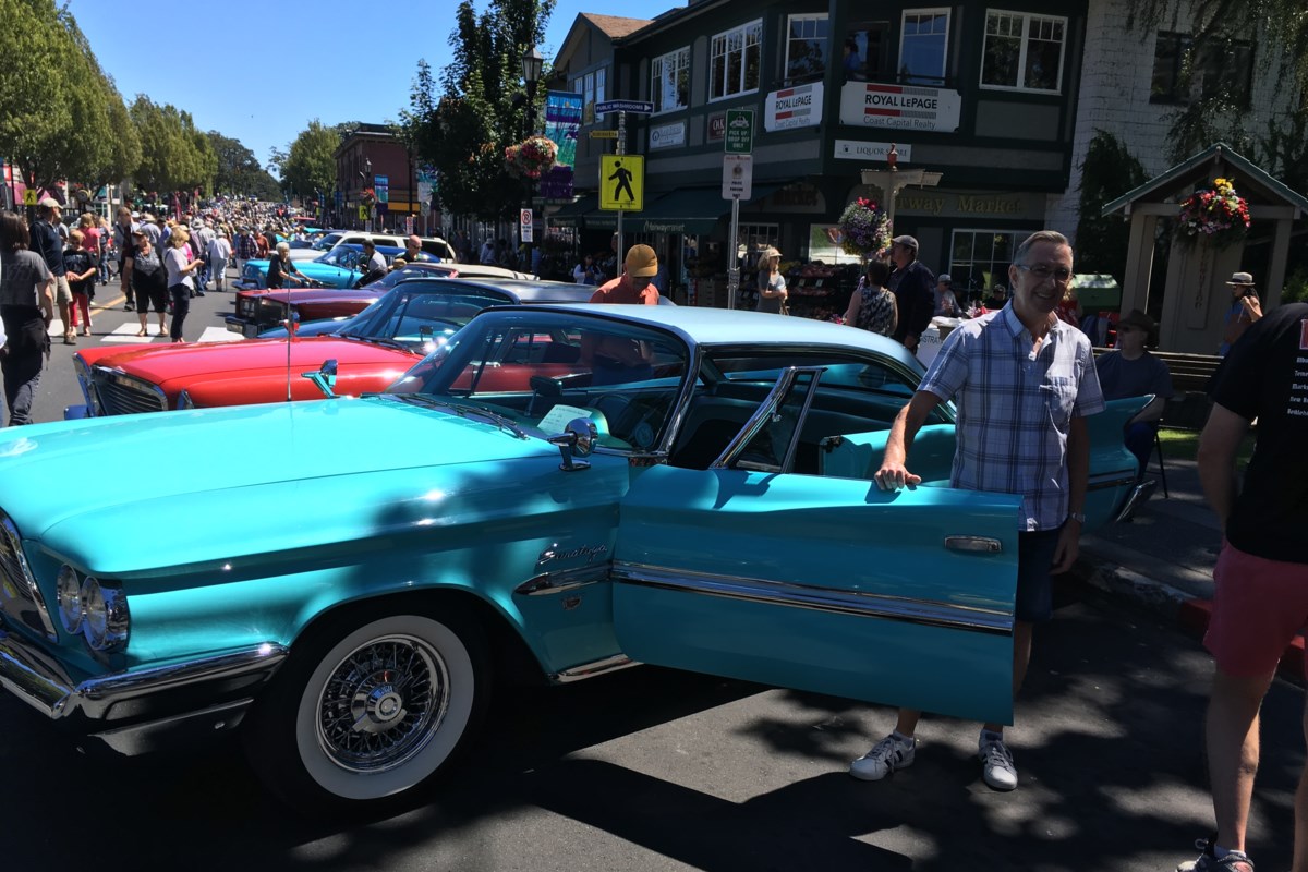 ‘Stunning’ cars on show in Oak Bay Victoria Times Colonist