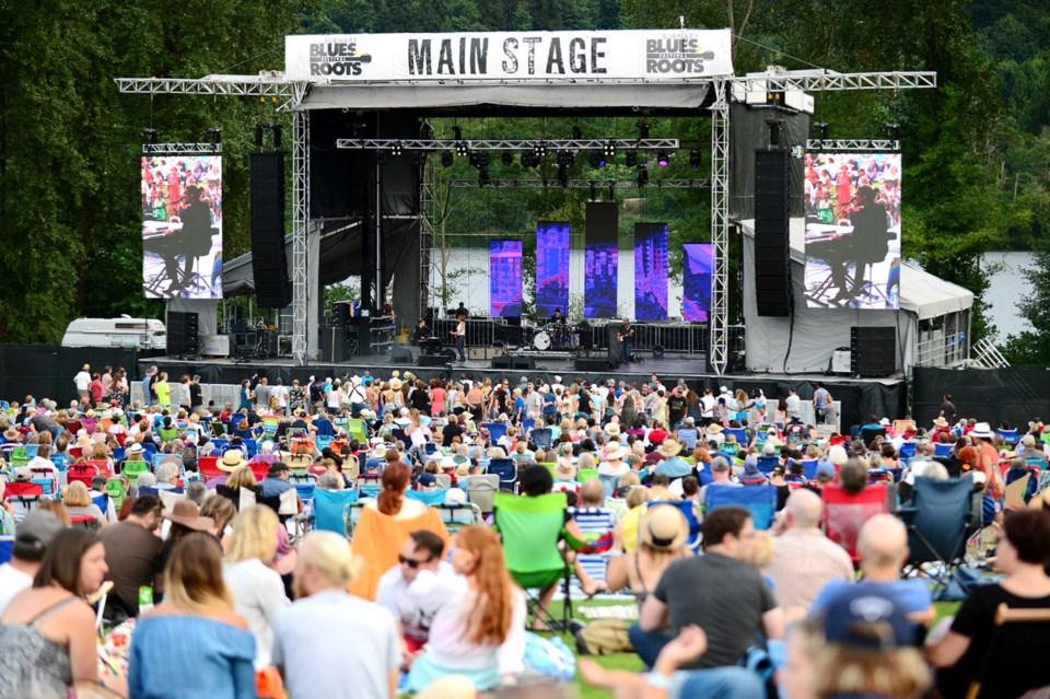 Photos: Blues fest wows crowd at Deer Lake Park_7