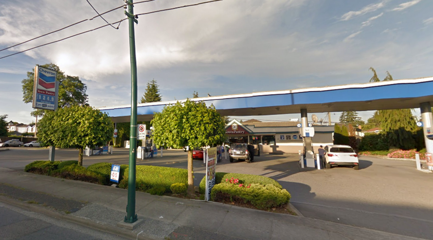 Chevron location at 41st Avenue and Oak Street. | Google Maps