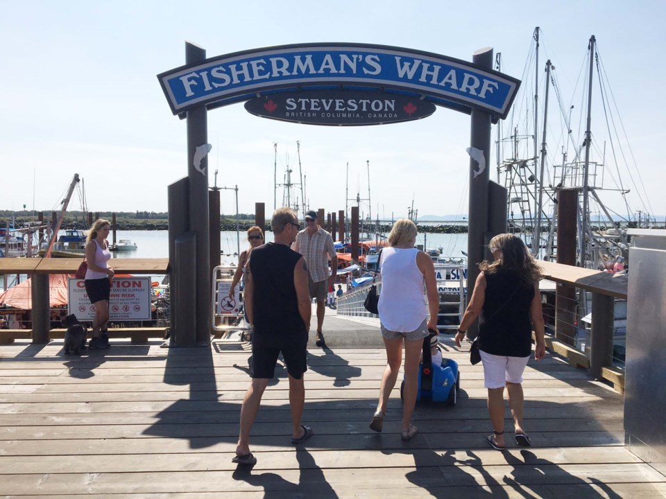All About Steveston: Summer not dead in village_2