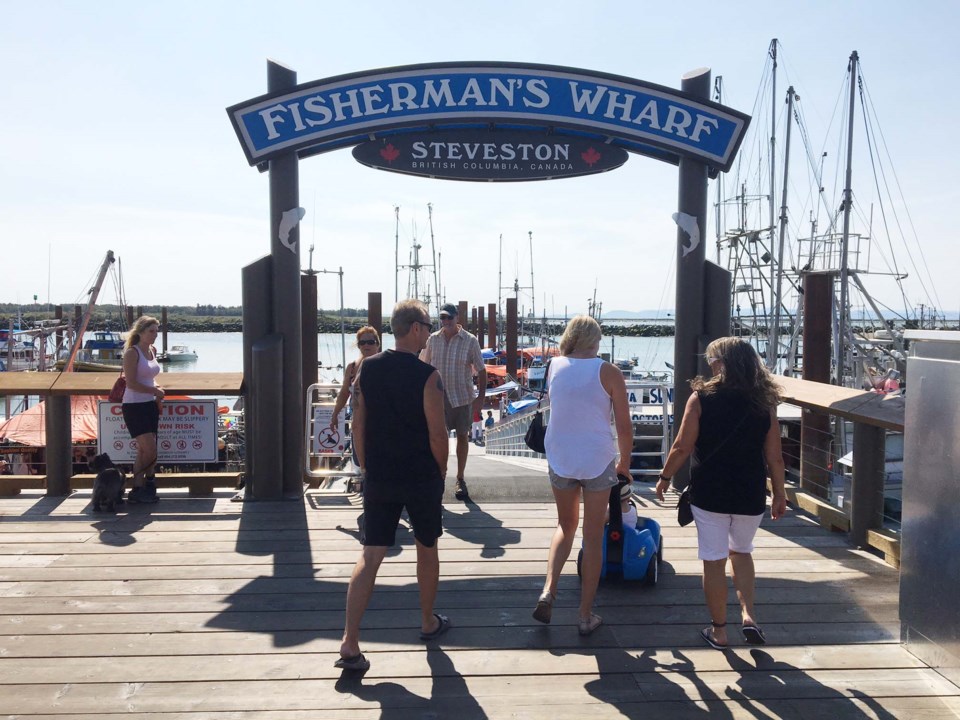 All About Steveston: Summer not dead in village_2