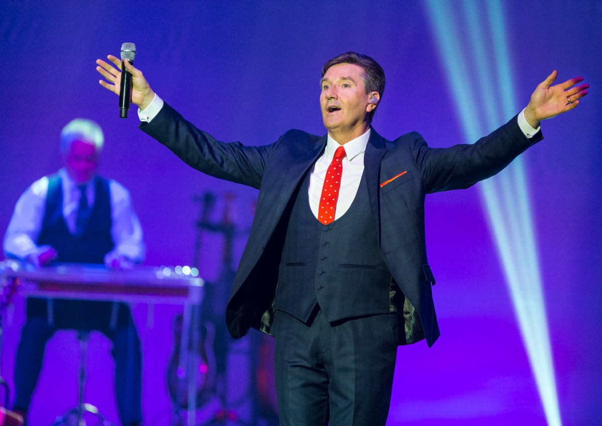 Review: Daniel O'Donnell charms loyal following in Victoria - Victoria  Times Colonist