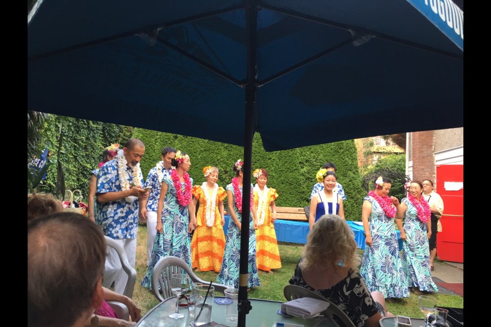 The Vancouver-based Wailele Wai Wai entertained the crowd at the Billy Bishop/Kerrisdale luau this summer. Photo Sandra Thomas