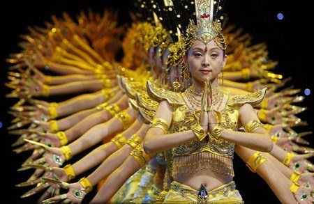 One of their representative performances is called Thousand-hand Bodhisattva, in which 21 deaf dancers move like one. Photo submitted
