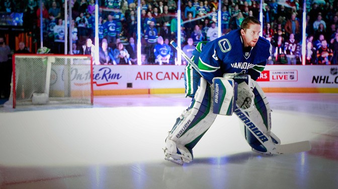 Jacob Markstrom with his mask off before a game