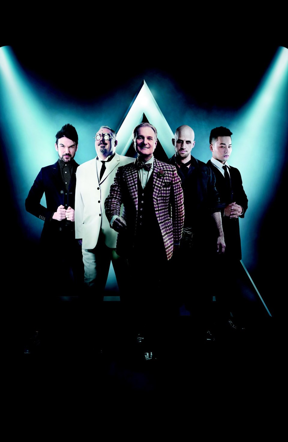 the-illusionists-at-cn-cent.jpg