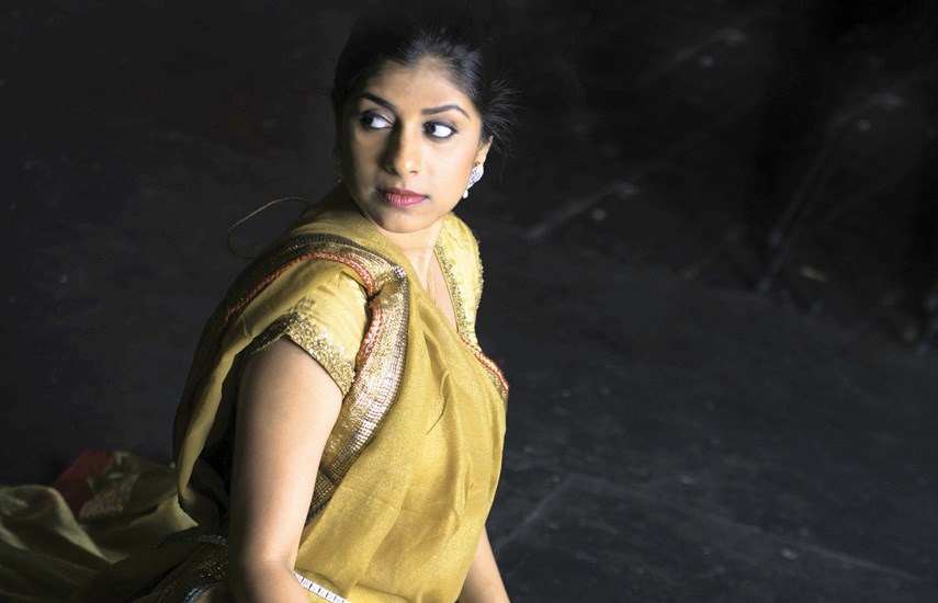 Dipti Mehta brings her one-woman play, Honour: Confessions of a Mumbai Courtesan to The Cultch.