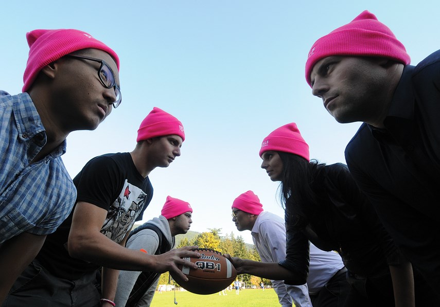 Hansdworth Football beanie fundraiser