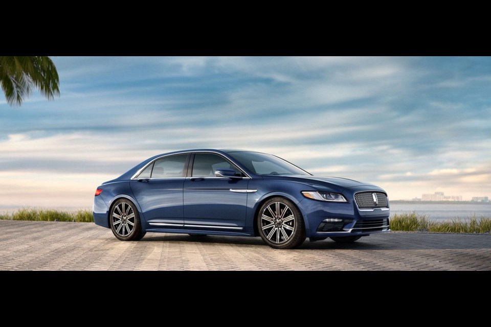 The 2017 Lincoln Continental is loaded with features and options designed to offer a comfortable, safe ride.