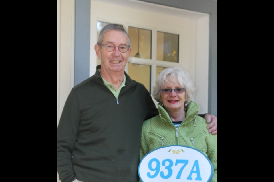 Monica and Roy McKinley wanted to downsize, but couldn’t find anything that suited their needs. “There was nothing on the market for less than $600, and all the homes were old. We didn’t just want a smaller house, we wanted freedom from maintenance,” says Monica. Their dreams were met up on Rivendell Drive, with a brand new 954 square foot house for $439k + GST. The couple moved in this July.
