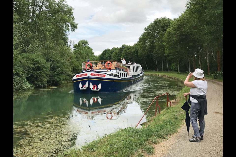 Luxury hotel barge La Belle Epoque cruises at four kilometres per hour on the Burgundy Canal.