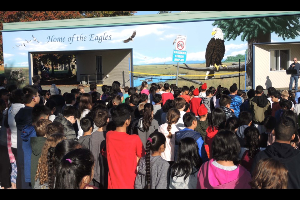 A giant bald eagle is now the first thing you see as you enter the grounds of Kingswood elementary. The mural was part of the school’s decision to change its mascot. Photos by Alan Campbell