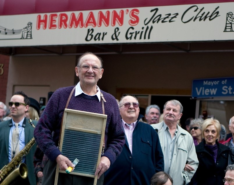 Photo - Hermann's Jazz Club, March 2009