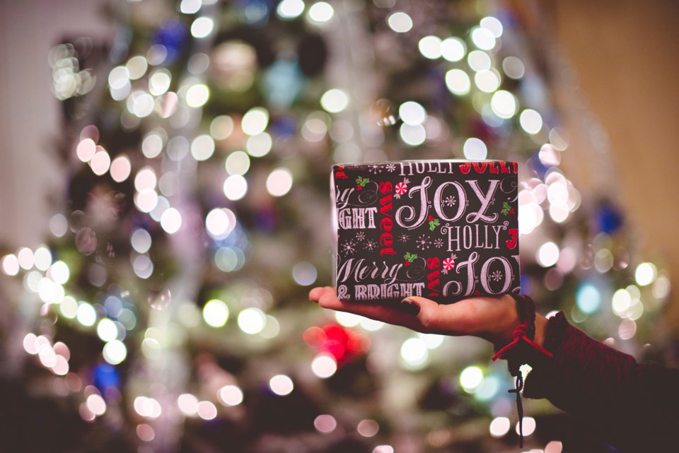 Christmas, stock photo, gift, tree, lights