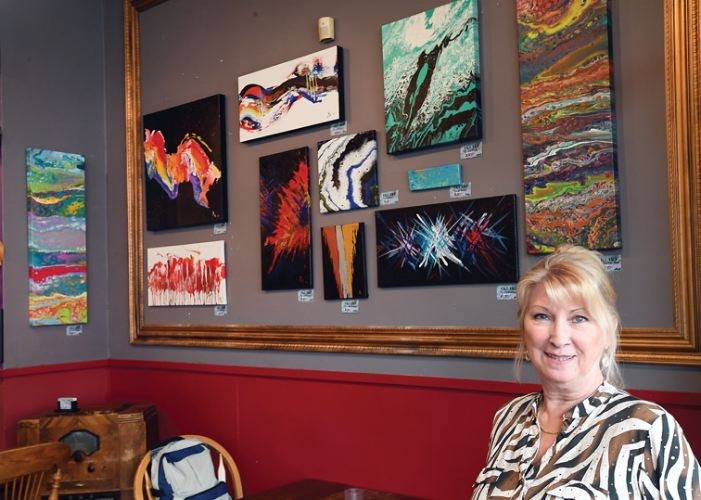 art-show-for-new-arrival.16.jpg
