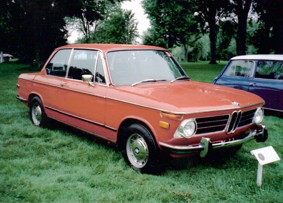 vance-BMW 2002.jpg