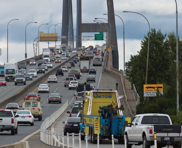 alex fraser bridge