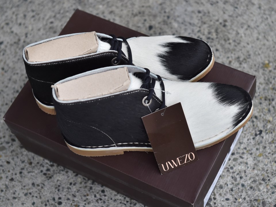 Uwezo desert boots