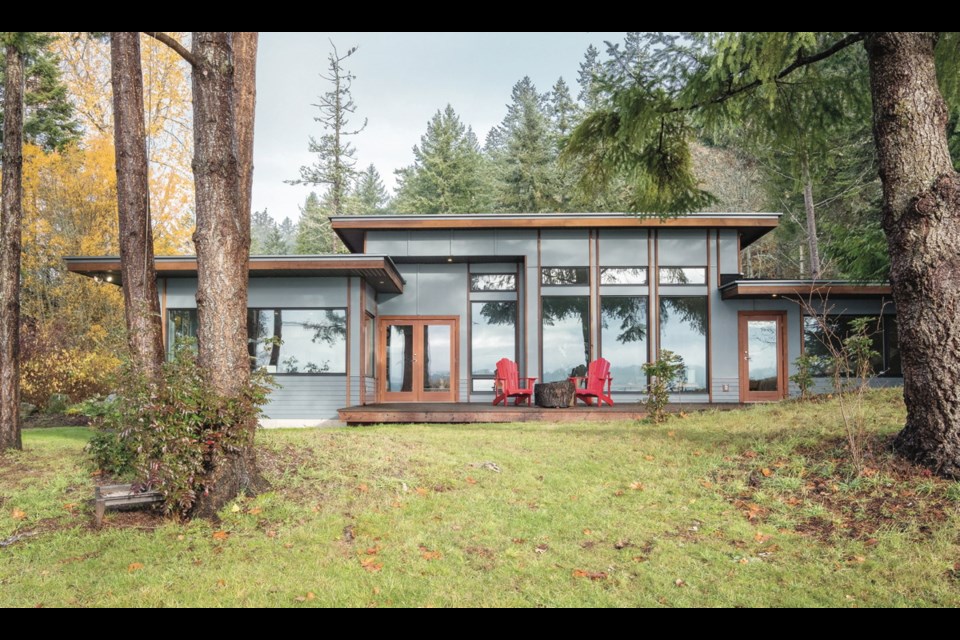 Situated to take full advantage of the Cowichan Bay viewscapes, the Brounsteins&rsquo; south-facing home was built to fit in with the natural surroundings.