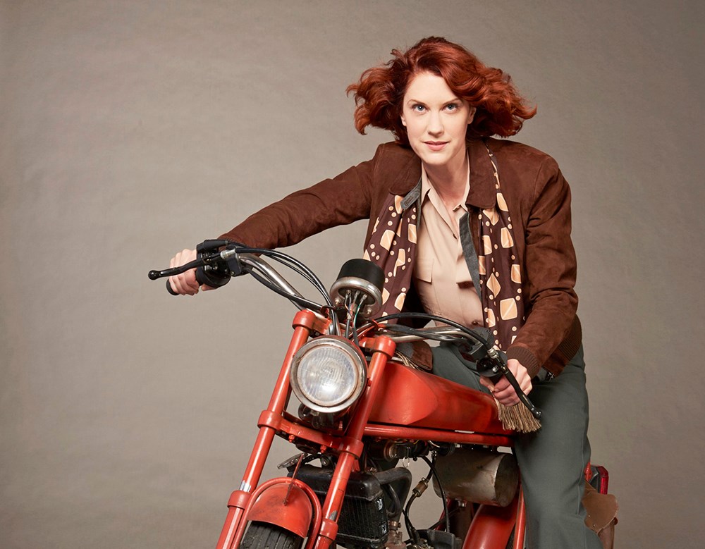 Lauren Lee Smith dishes on playing badass 1920s PI on 'Frankie Drake  Mysteries' - Vancouver Is Awesome