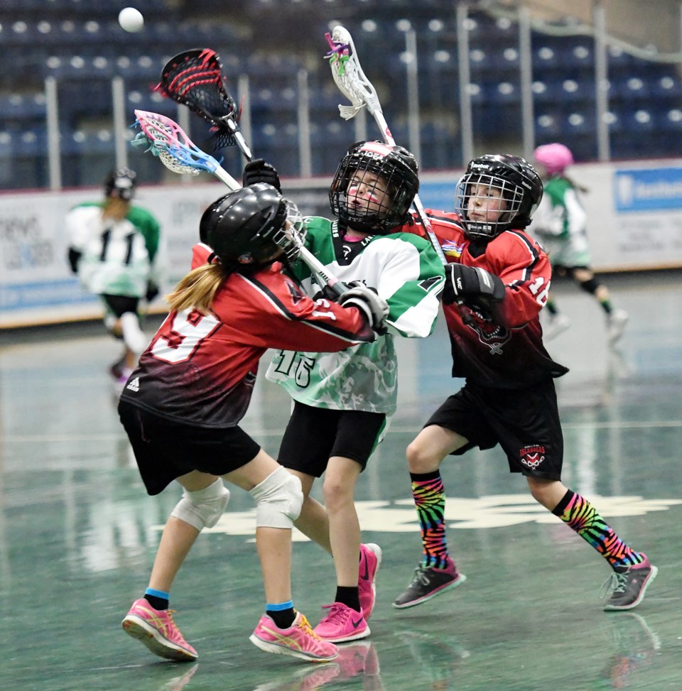 Minor lacrosse
