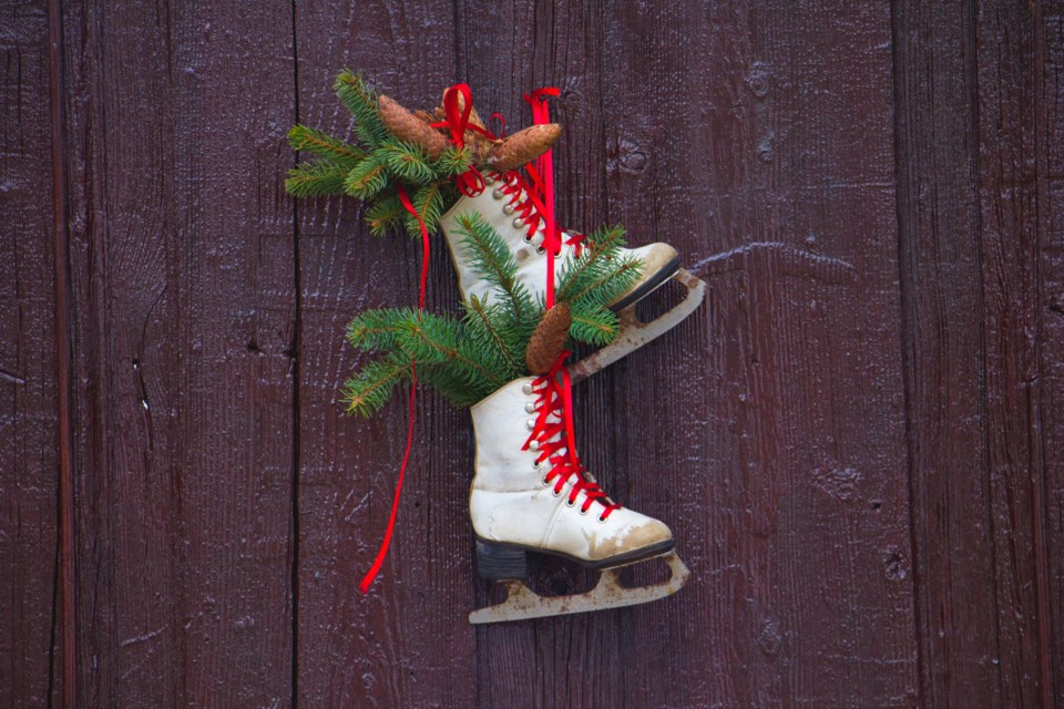 ice skates, Unsplash