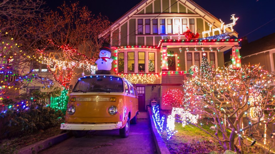 Hutchinson Christmas Light Map 2022 Light Sights: The Times Colonist 2017 Christmas Lights Map - Victoria Times  Colonist