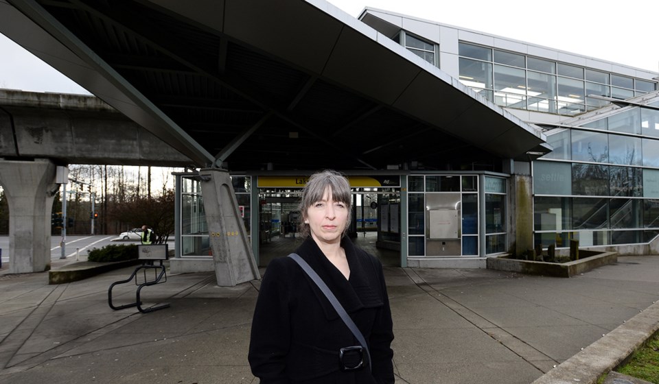 Isabelle Forget, skytrain