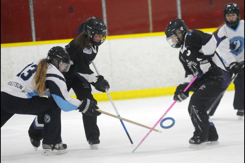 A late goal gave Edmonton a 2-1 win over Richmond in the U19A championship game Sunday at Richmond Ringette's 23rd annual West Coast Classic.