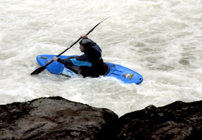 Body of North Vancouver kayaker recovered from Capilano River_6