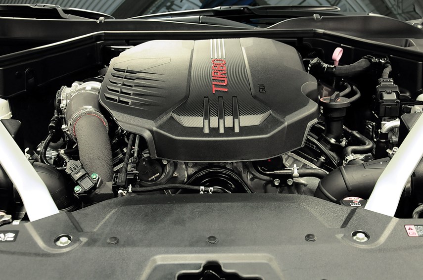 2018 Kia Stinger09.JPG