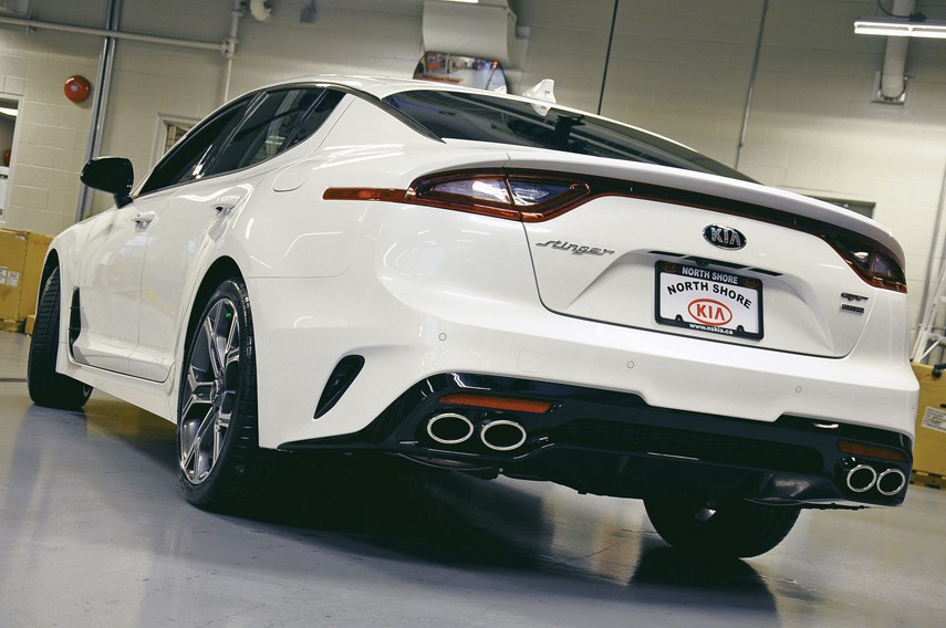 2018 Kia Stinger02.JPG