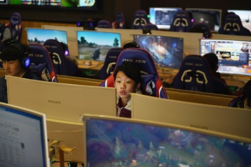 Inside China: ESport schools students learn it pays to play_1