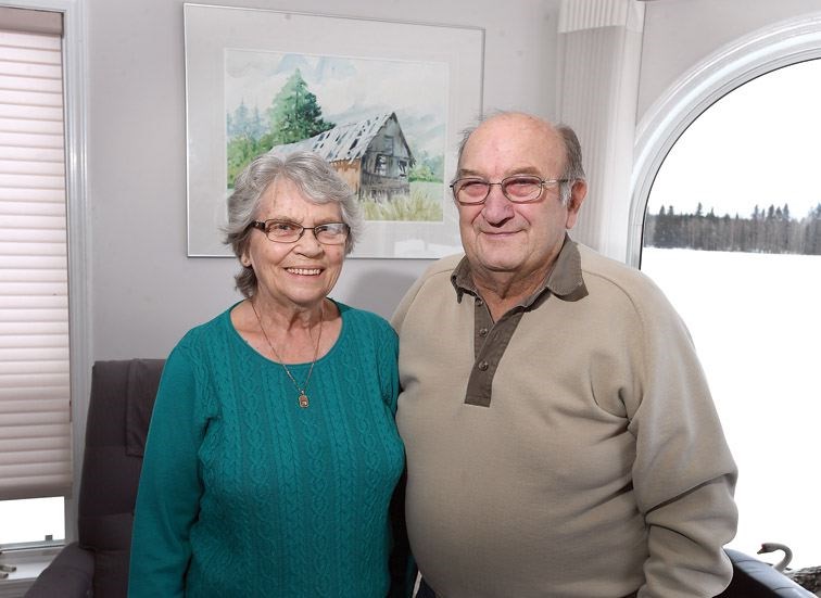 Seniors-SceneFeb.-22_225201.jpg