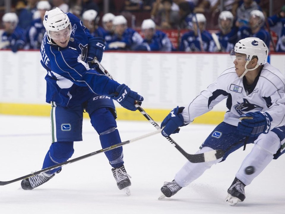 Adam Gaudette at 2017 Canucks prospect development camp