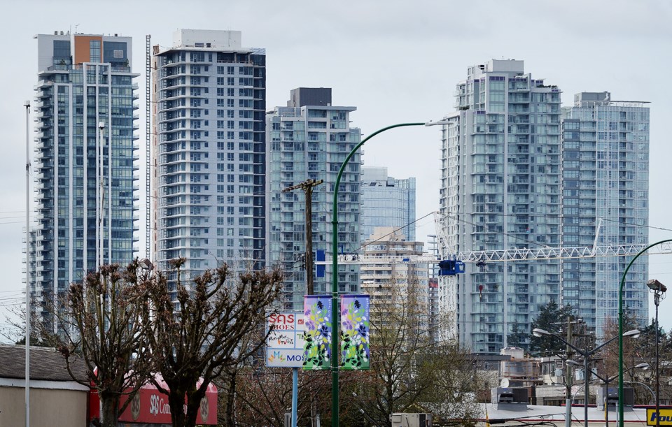 metrotown towers highrise