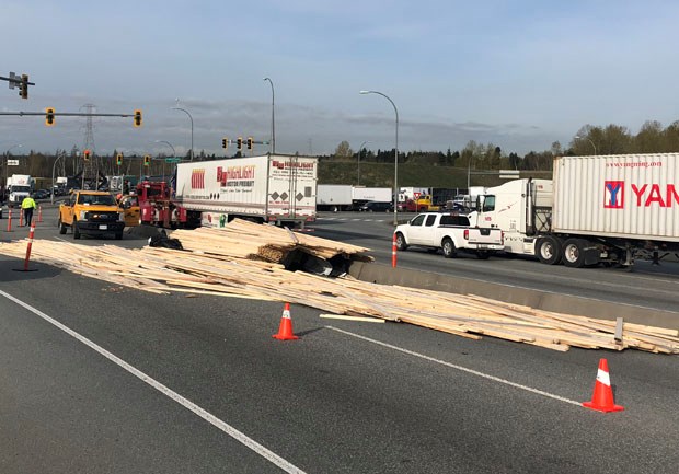 lumber truck