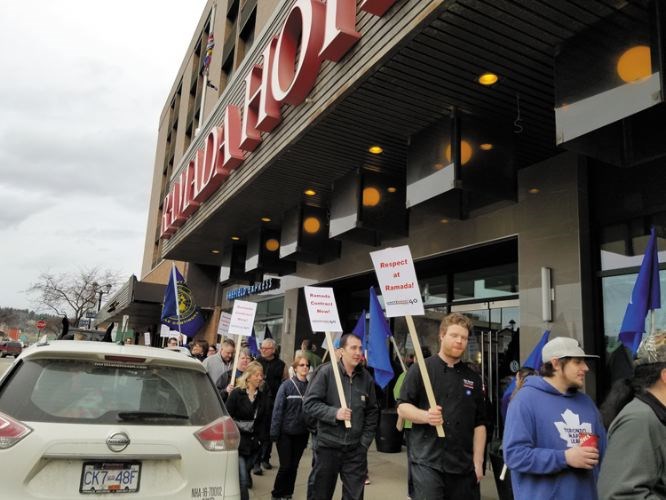 Ramada-picket.20_4192018.jpg