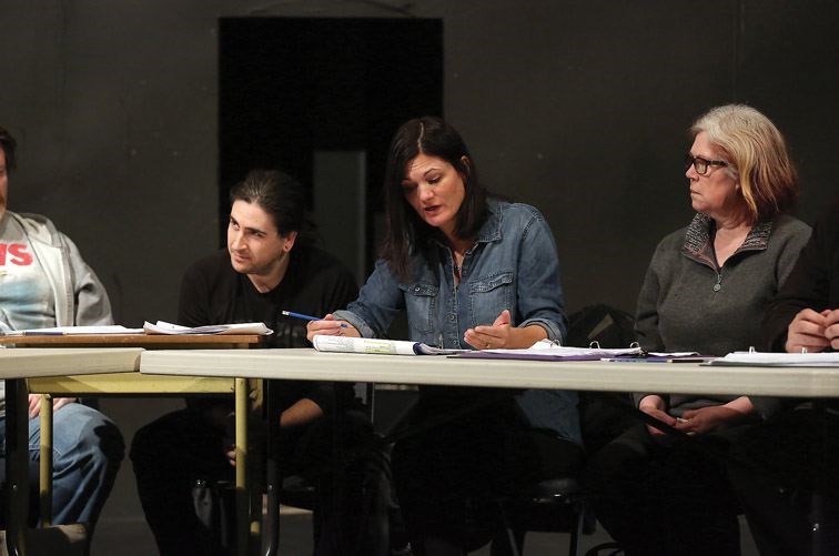 EXTRA12-angry-jurors.19_421.jpg