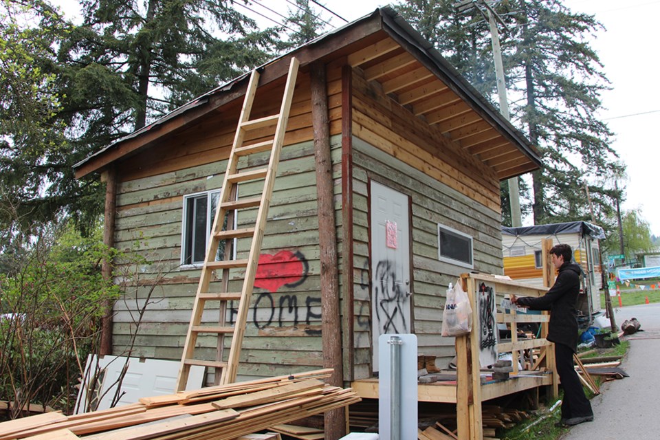 graffiti protest camp cloud