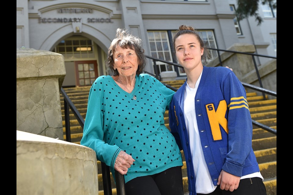 Kitsilano secondary school Class of 1946 grad Ruth Enns stands alongside Grade 12 student Ashlynne Koly.