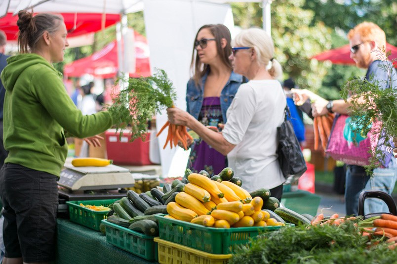 farmers market