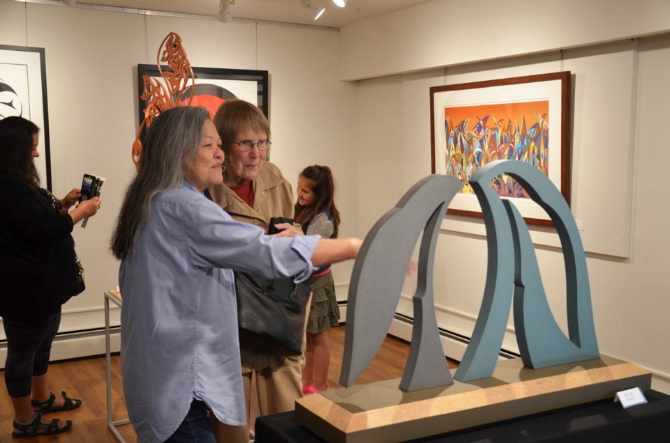 Deer Lake Gallery, Vue Point
