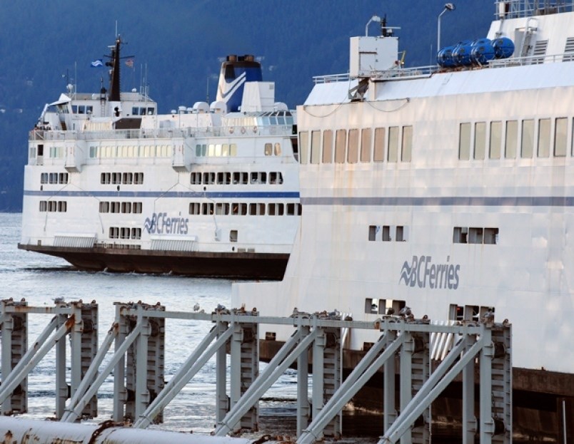 Ferries pulling in to Horseshoe Bay.