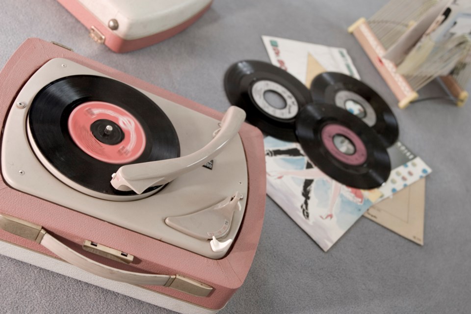 1960s, turntable