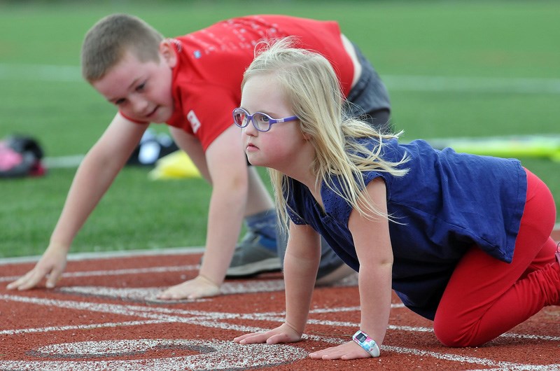 MARIO BARTEL/THE TRI-CITY NEWS Connor Cameron and Ella Stone line up for a sprint race.