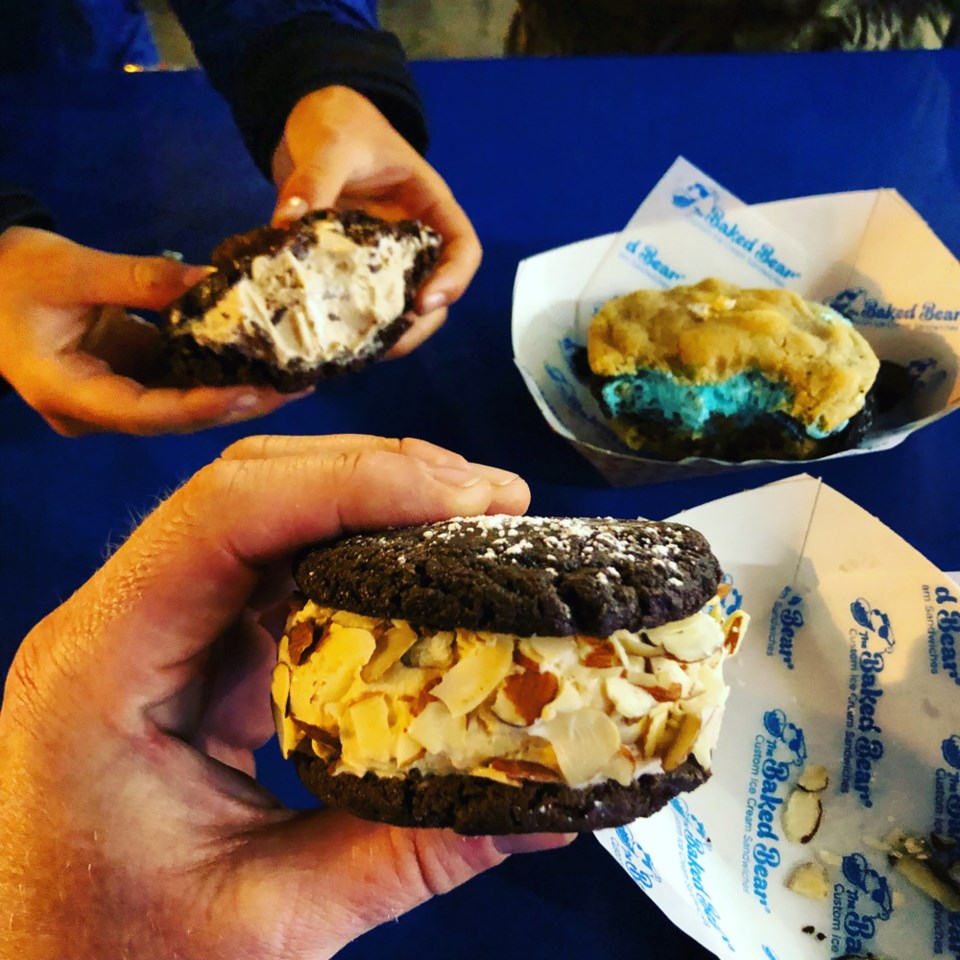 At the Baked Bear near Fisherman’s Wharf, you can customize your ice cream sandwich according to coo