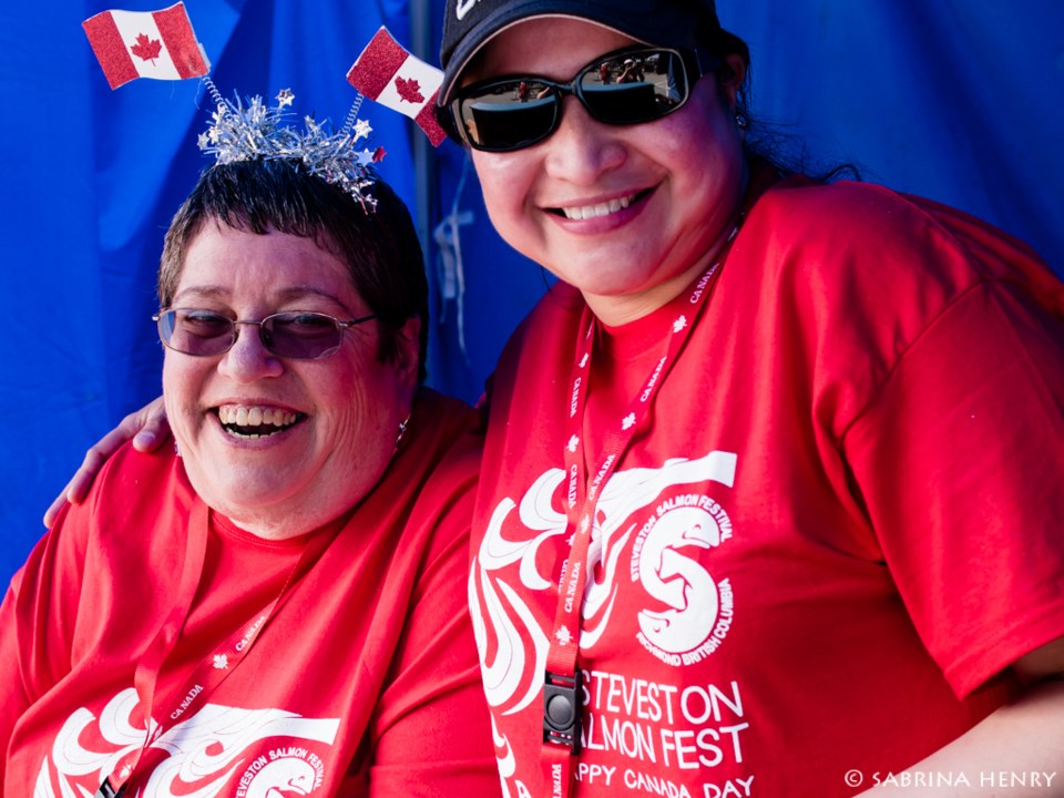 salmon festival volunteers