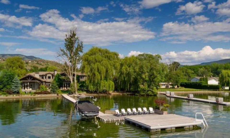 Kalamalka lake house from lake